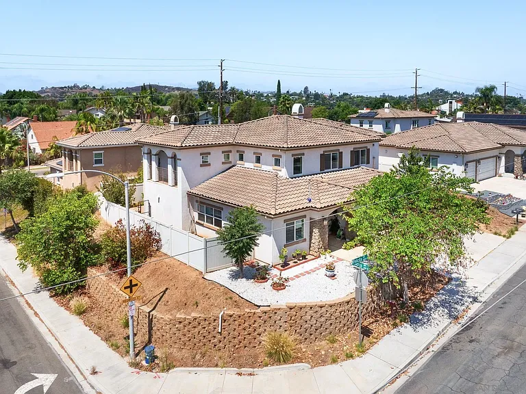 Nhà ở Hoa Kỳ Escondido, California